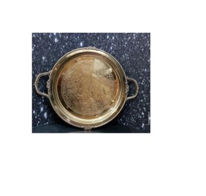 Plateau en aluminium artisanal élégant, fabriqué à la main, pour la cuisine moderne, la salle à manger, les restaurants, les hôtels, la restauration, l'hôtellerie, la maison - Product Image 3