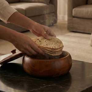 หม้อไฟไม้ทำมือแบบดั้งเดิมพร้อมฝาและหูจับ - Product Image 6