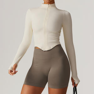 Traje de Yoga Personalizado Estilo Europeo y Americano, Chaqueta de Yoga con Cuello Alto y Cremallera, Manga Larga, Shorts de Yoga Ajustados sin Costuras con Cintura Alta - Product Image 1