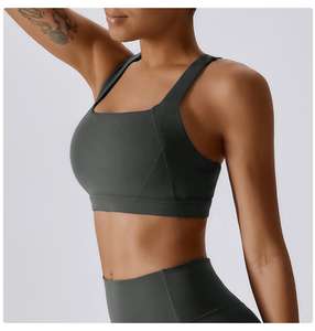 Soutien-gorge de sport pour femme à ajustement flexible, conçu pour des mouvements fluides pendant l'entraînement, la gym et les séances d'exercices. - Product Image 5