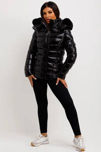 Blouson d'hiver matelassé noir brillant OEM pour femme, très demandé, avec capuche en fourrure et fermeture éclair intégrale - Product Image 4