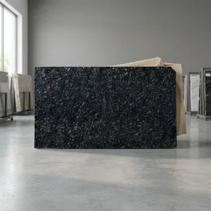 Granite noir majestueux de qualité export, pierre naturelle durable pour comptoirs, escaliers, monuments et applications commerciales - Product Image 1