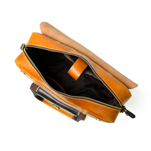 Stylish Genuine Leather Large Capacity Casual Business <b>Laptop</b> Bag From Trusted Supplier - Product Image 4