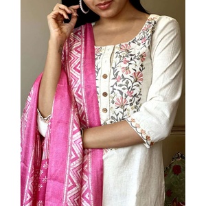 BAS DE TRAVAIL EN COTON KHADI À LA MODE AVEC DUPATTA BLANC - Product Image 2