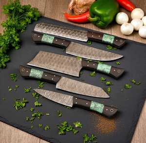 Ensemble de couteaux de chef en acier à haute teneur en carbone sur mesure de haute qualité, 5 pièces, ambidextres, finition polie, style traditionnel - Product Image 4