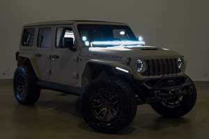 พร้อมส่งมอบ ปี 2025 JEEP WRANGLER UNLIMITED RUBICON 392 4X4 AWD ตัวเลือกครบครัน เอกสารครบถ้วน รถมือสอง - Product Image 6