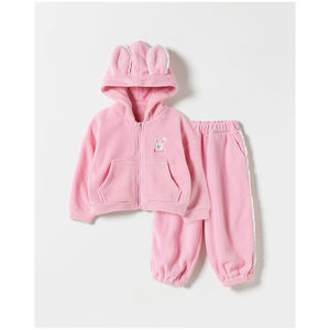 Conjunto de Ropa Infantil de 2 Piezas en Tela de Terciopelo Coreano OZKIZ para Niñas de 2 a 6 Años, Pantalones Deportivos de Invierno y Conjuntos Modernos al por Mayor - Product Image 1