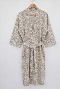 ชุดนอนผ้าฝ้ายพิมพ์ลายโบฮีเมียนสำหรับผู้หญิง ฤดูใบไม้ผลิ ฤดูร้อน ฤดูใบไม้ร่วง ชุดชายหาด คอตั้ง เรียบเนียน ยาวเต็มตัว - Product Image 5