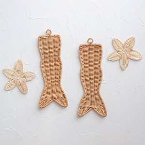 Arte de pared de ratán con cola de sirena, decoración para habitación de recién nacido, productos con temática oceánica, accesorios para cuarto de bebé - Product Image 1