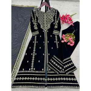 ผ้ากำมะหยี่ปักลายแฟชั่นเรียงตามลำดับพื้นล่างสุดด้วยสีดำ dupatta - Product Image 3