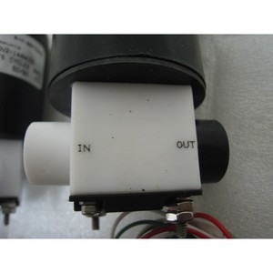 10 électrovannes Furon DV2-144NCD2, réf. 1103307 - Équipements et pièces semi-conductrices d'occasion fiables à l'échelle mondiale chez - Product Image 4