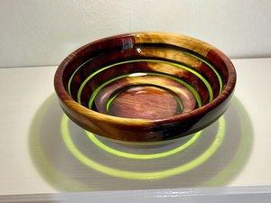 Tazón de madera con resina epoxi, hecho a mano, tazón de frutas de resina y madera, tazón decorativo para servir, decoración moderna para el hogar, centro de mesa para la cocina - Product Image 4