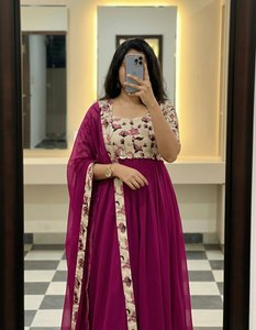 Robe Anarkali longue style col rond, 1 couleur / Kurti/Kurta d'été confortable et élégant avec photo réelle / Prix de gros - Product Image 4