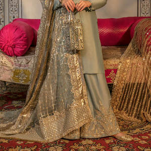 Robe de mariée de créateur pakistanais, tenue de mariée, ensembles Gharara, robe Sharara, Gharara en mousseline, best-seller 2025 - Product Image 3