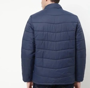Veste d'hiver matelassée légère pour homme, col montant, vente en gros, fournisseur OEM de vestes d'hiver personnalisées - Product Image 3