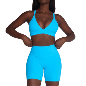 Sujetador Deportivo para Yoga con Tirantes y Escote Profundo en V, Color Blanco, Soporte Medio, para Mujer - Product Image 2