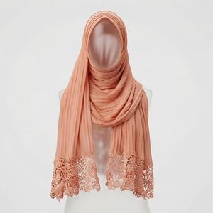 Nuevo Diseño de Pañuelo de Seda con Borlas de Chifón, Pañuelo Musulmán con Estampado Floral de Rosas, Suave, Premium, Transpirable, Elegante y Estiloso - Product Image 1