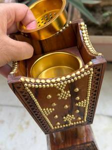 Nouveau brûleur à bakhoor artisanal en bois coloré à motif, pour mariage, usage religieux, parfum aromatique, brûleur d'encens en bois durable, support pour bâtonnets d'encens - Product Image 2