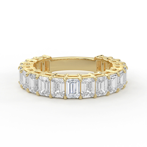 Anillo de compromiso de oro blanco macizo con diamante cultivado en laboratorio, corte ovalado central, piedras laterales con engaste de doble garra y tres piedras. - Product Image 1