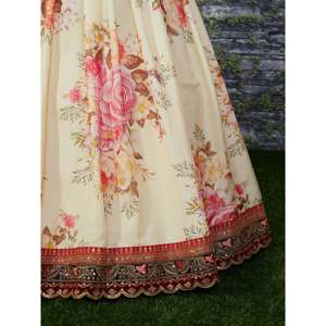 Atractivo Lehenga Choli de Organza con Estampado Floral en Color Blanco Hueso, Semi-Cosido, para Bodas, de Zeel Clothing, 2000g - Product Image 2
