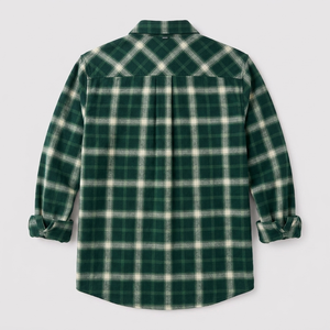 Fournisseur et exportateur en ligne de vêtements décontractés pour hommes, chemises en flanelle classiques à plis, chaudes pour l'hiver. - Product Image 2