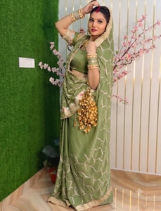 Sari en Georgette brodé et orné pour femme KV (vert) en viscose rayonne réversible pour mariage - Product Image 3