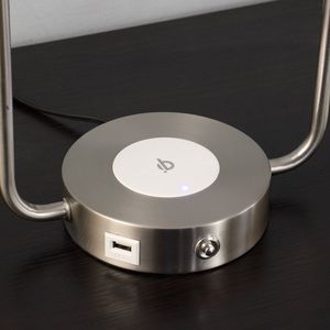 Lampada da Tavolo Retrò Nielsen da 19,25 Pollici con Stazione di Ricarica e Porta USB - Product Image 5