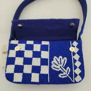 Bolso de hombro a cuadros azul y blanco de moda con cuentas, cartera de solapa con cuentas de vidrio, bolso de noche para mujer, accesorios de fiesta y viaje - Product Image 3