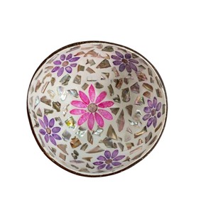 Arte de mosaico de pétalos florales azules hecho a mano con esta elegante tazón de coco de nácar, decoración del hogar sostenible y lujosa, artística. - Product Image 2
