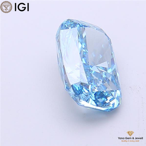 เพชรทรงคุชชั่น ได้รับการรับรองจาก IGI เพชร CVD ผลิตในห้องปฏิบัติการ น้ำหนัก 3.51 กะรัต ความสะอาดระดับ VS1 สีฟ้าสดใส สวยงาม ประดับกลางแหวน - Product Image 4