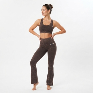 Conjunto Deportivo para Mujer, Color Marrón, Efecto Deslavado, Bra Deportivo y Leggings Acampanados de Cintura Alta, para Gimnasio, Yoga y Entrenamiento - Product Image 4