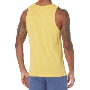 Camiseta sin mangas premium para hombre con logotipo personalizado – Camiseta sin mangas de algodón transpirable para gimnasio, fitness y uso casual - Product Image 4