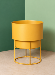 Jardinière en métal jaune moutarde avec support, pot de fleurs cylindrique moderne, décoration contemporaine pour l'intérieur, l'extérieur, le jardin et la maison - Product Image 6