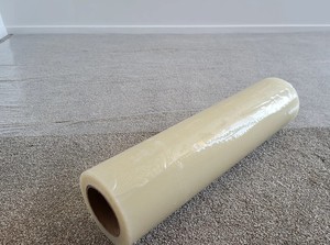 Película Protectora Temporal Autoadhesiva para Alfombras, Translúcida y Suave, Fabricada en Corea, para Superficies de Piso - Product Image 3