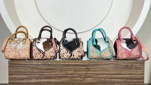 Floral Design <b>Tooled</b> Genuine Cowhide <b>Leather</b> Western Duffel Bags Handcrafted Lady Women's Shoulder purse Speedy Handbags - Product Image 3