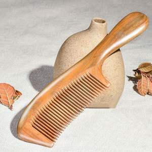 Peigne en bois au design unique, réduit la chute des cheveux, anti-pelliculaire, en bois de Neem pur, qualité standard en Inde - Product Image 2