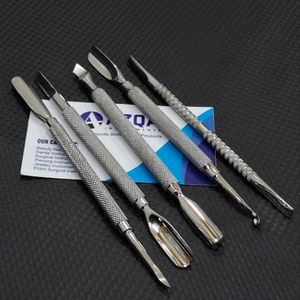 Pousse-cuticules professionnel en acier inoxydable à double extrémité, nettoyeur d'ongles, outil de manucure et pédicure pour salon et usage domestique - Product Image 5