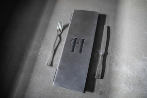 Porta Menús de Cuero Genuino Premium, Cubierta para Menús de Restaurante, Carpeta para Menús con Logotipo Personalizado, Funda de Lujo para Lista de Vinos LMC-0107 - Product Image 4