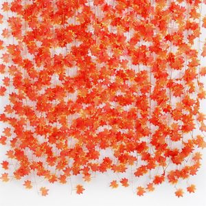 Paquete de 12 Guirnaldas de Hojas Otoñales para Decoración de Habitaciones, Hojas Artificiales de Hiedra Roja y Arce, Guirnaldas Colgantes de Otoño, Decoración de Paredes de Dormitorios, Plantas Verdes - Product Image 1