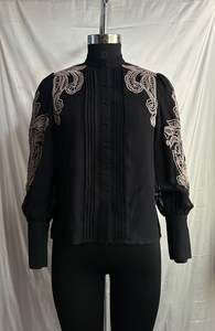 Chemise élégante pour femmes en coton Dobby à manches longues avec une coupe confortable pour les occasions décontractées, les fêtes et le bureau - Product Image 2