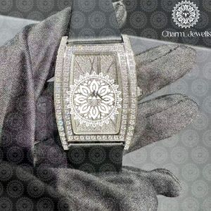 Charm Jewells Montre de luxe pour femme en acier inoxydable, boîtier tonneau de 38 mm, lunette sertie de diamants, quartz analogique, fermoir pliant - Product Image 1