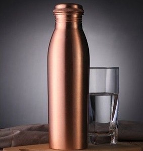 Wavy Pattern Pure <b>Copper</b> Water <b>Bottle</b> Glossy Finished Metal <b>Drinking</b> <b>Bottle</b> For Homes Offices Yoga Vintage Artistic Drink Vessel - Product Image 2