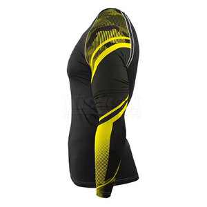 Camiseta Rashguard Avanzada para Hombre con Tecnología de Secado Rápido y Transpirable, Adecuada para Surf, Entrenamiento en Gimnasio y Actividades al Aire Libre - Product Image 3