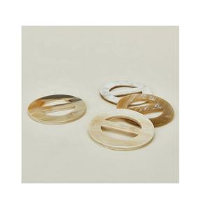 Ensemble de 4 anneaux de serviette en corne artisanaux de luxe 2025 – Écologiques, durables, designs uniques, couleurs vibrantes, pour une table élégante - Product Image 2