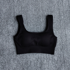 Ensemble de yoga 2 pièces côtelé pour femme : Crop top à col rond et débardeur à bretelles ajustables, short taille mi-haute respirant, rose uni, sans couture, élastique - Product Image 4