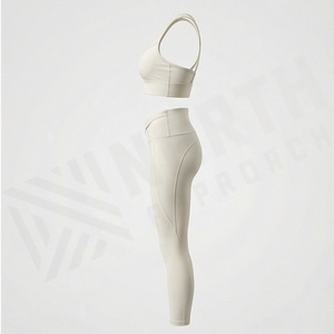 Conjunto de Yoga para Mujer, Diseño OEM Personalizado, Material Transpirable, Sin Costuras, Elástico, Ropa Deportiva Económica para Gimnasio y Fitness - Product Image 3