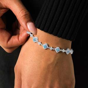 Bracelet chaîne minimaliste en strass pour femme, usage quotidien, serti à griffes, design à maillons ajustables - Product Image 2