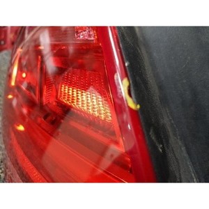 Luz Trasera Izquierda Usada A8 4H0945095 - Product Image 2