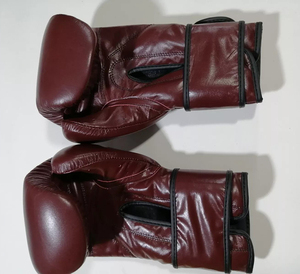Gants de boxe haute performance les plus vendus pour entraînements intenses, gants de boxe légers pour une boxe facile, gants en cuir - Product Image 3
