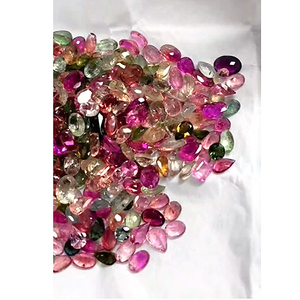 633 Pièces de Tourmaline Naturelle Multicolore (Vert, Rose) 5x3mm, 6x4mm, 7x5mm, Formes Ovale et Poire Facettées, 204 Carats, Qualité Iroc Sales, Pierres Précieuses Libres pour Bijoux - Product Image 2
